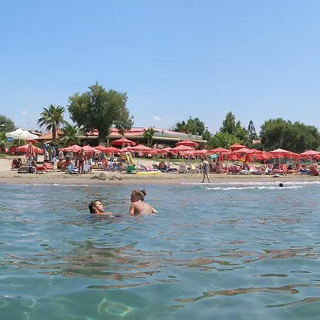 τζωρτζίνα Ξενοδοχείο με διαμερίσματα Aγία Μαρίνα